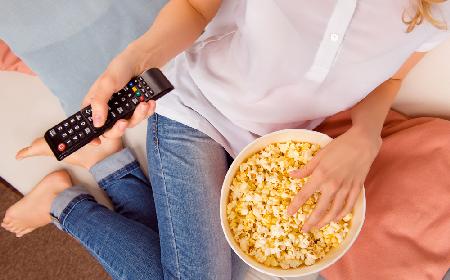TOP 20 przekąsek dla kinomaniaków: co jeść, gdy oglądamy film