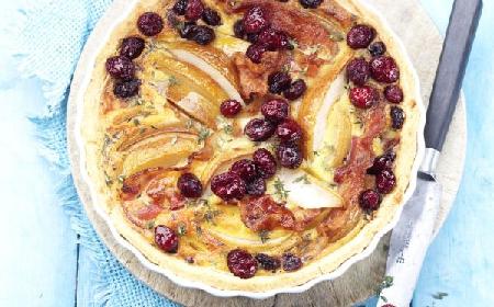 Tarta z gruszkami i żurawiną