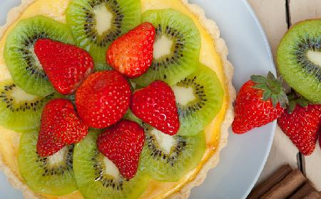 Tarta z truskawkami i kiwi - sprawdzony przepis